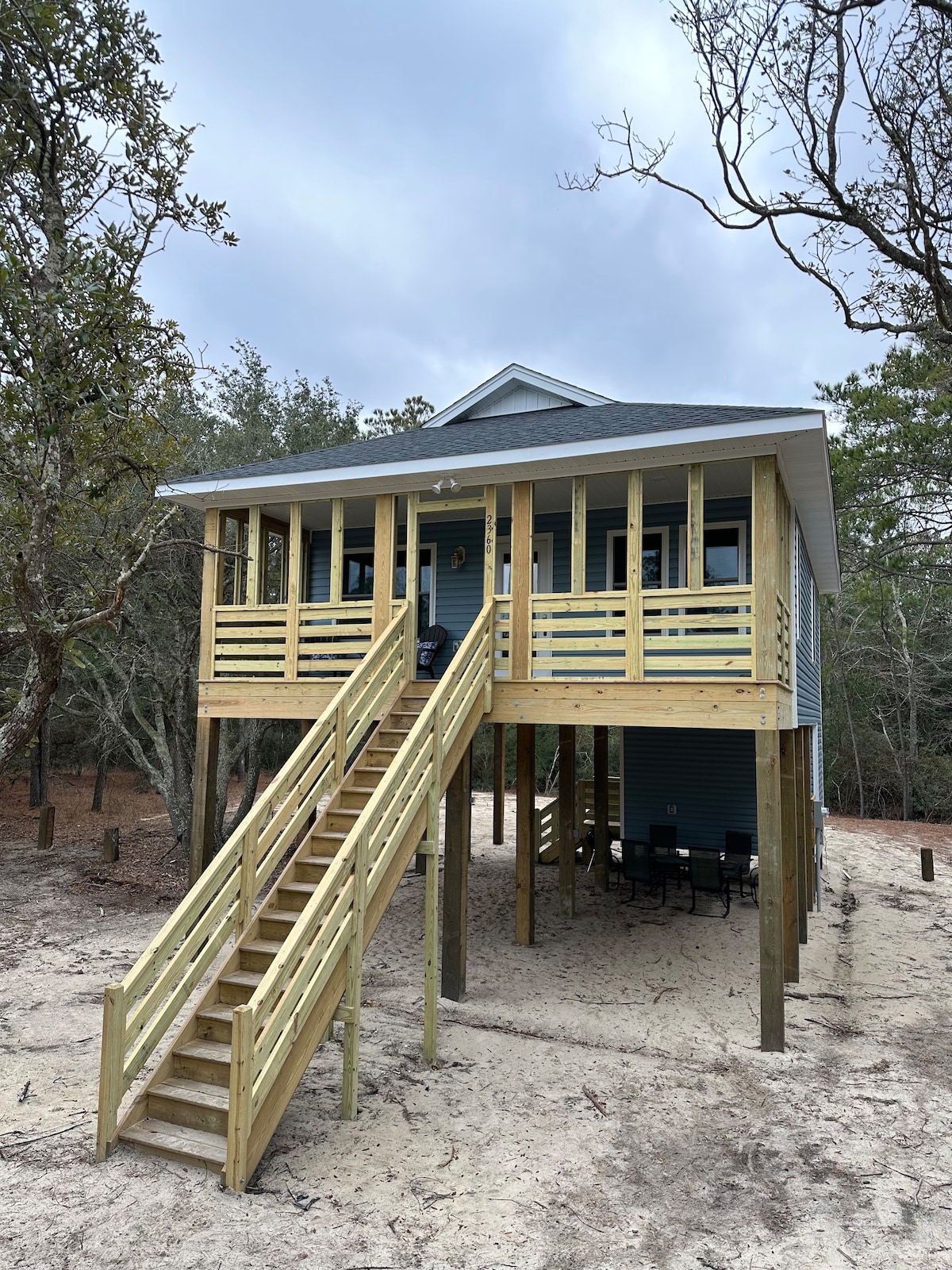 Brand New Home close to beach!