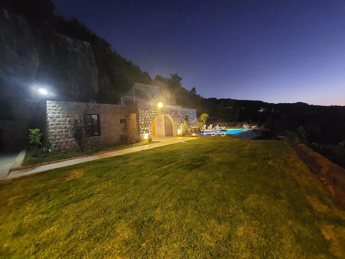 private guesthouse beit zoughaib