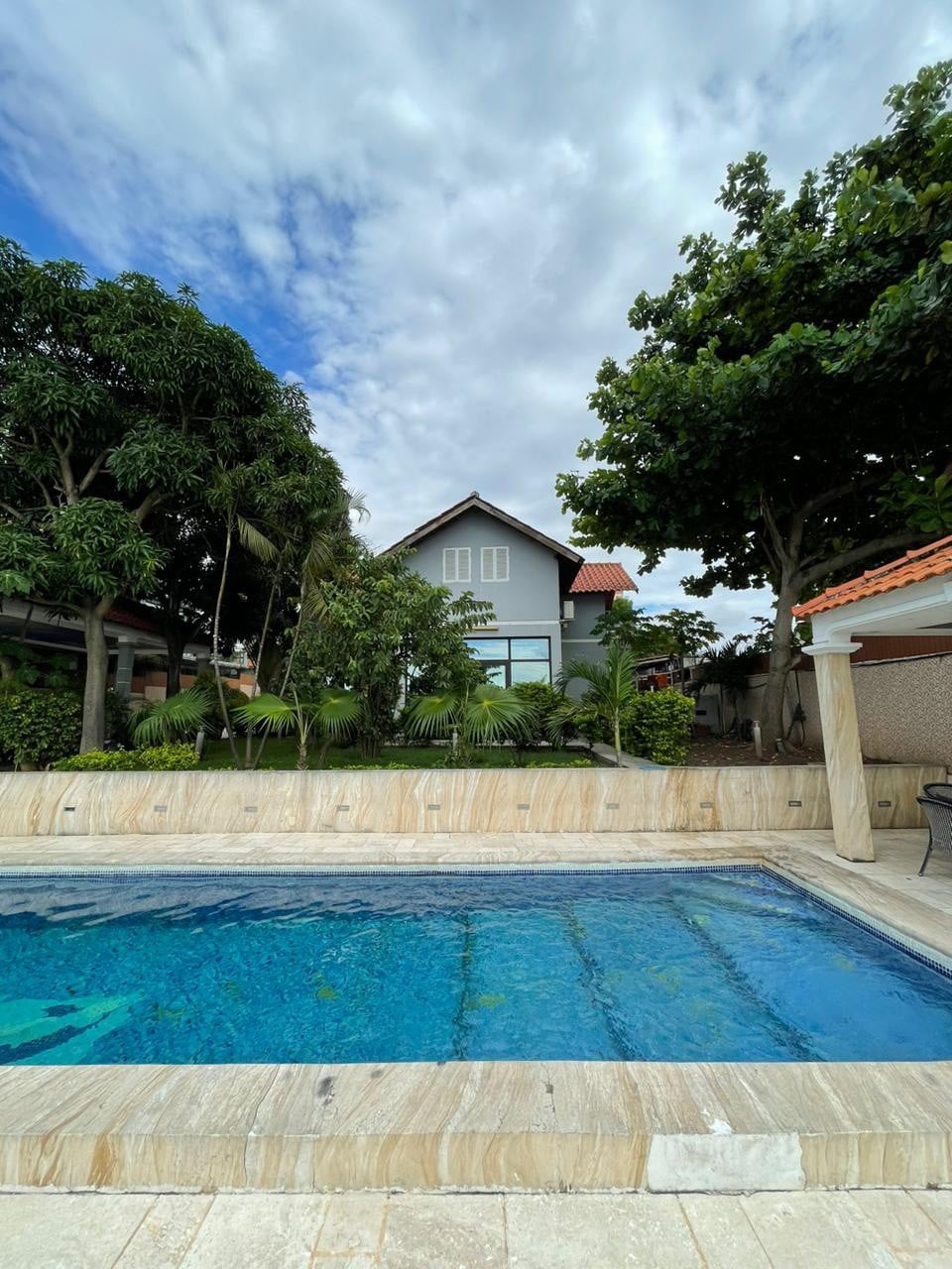 Beach House in Luanda with Sea View