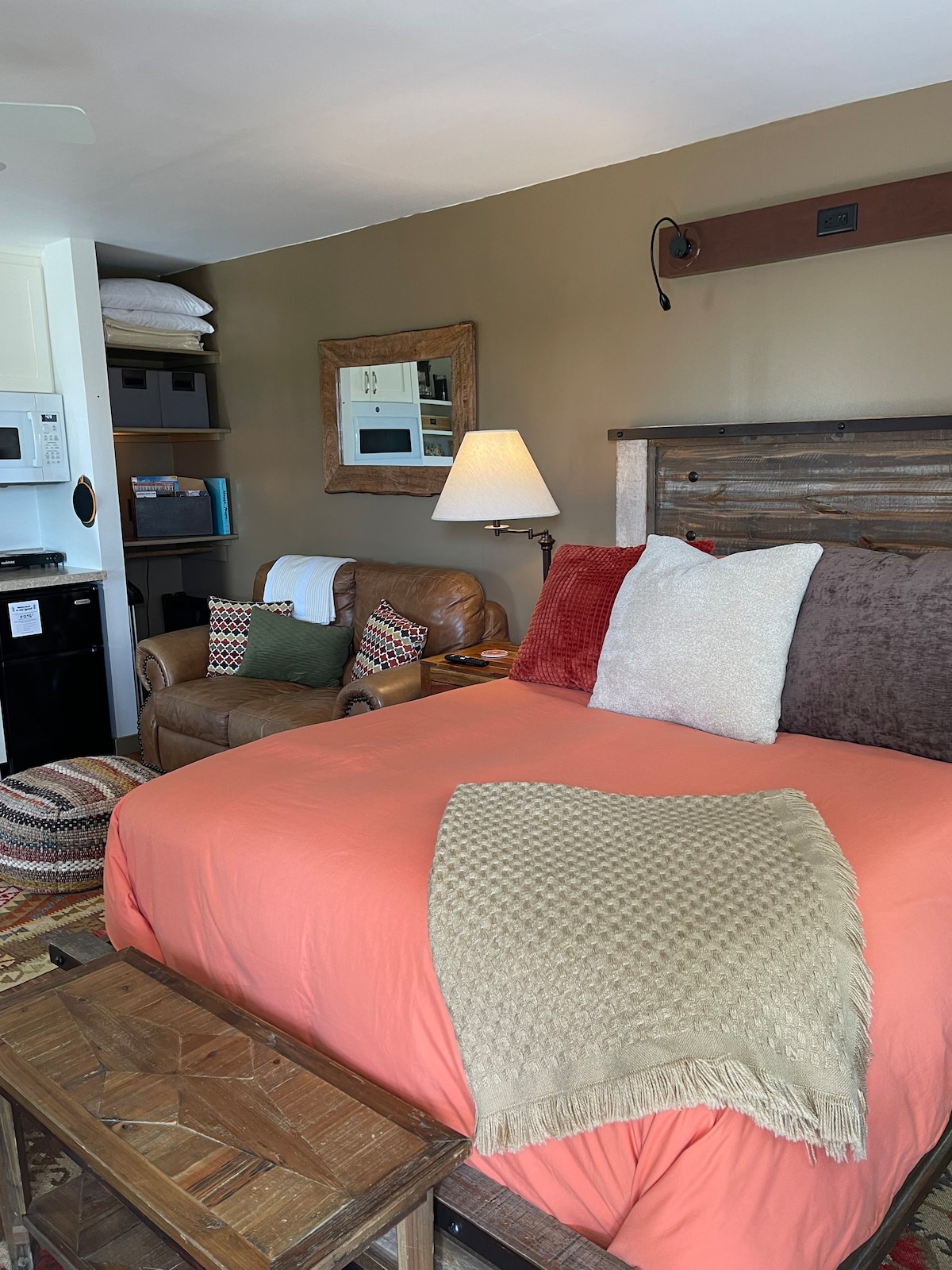 Cozy guesthome w/hot tub access, near Capitol Reef