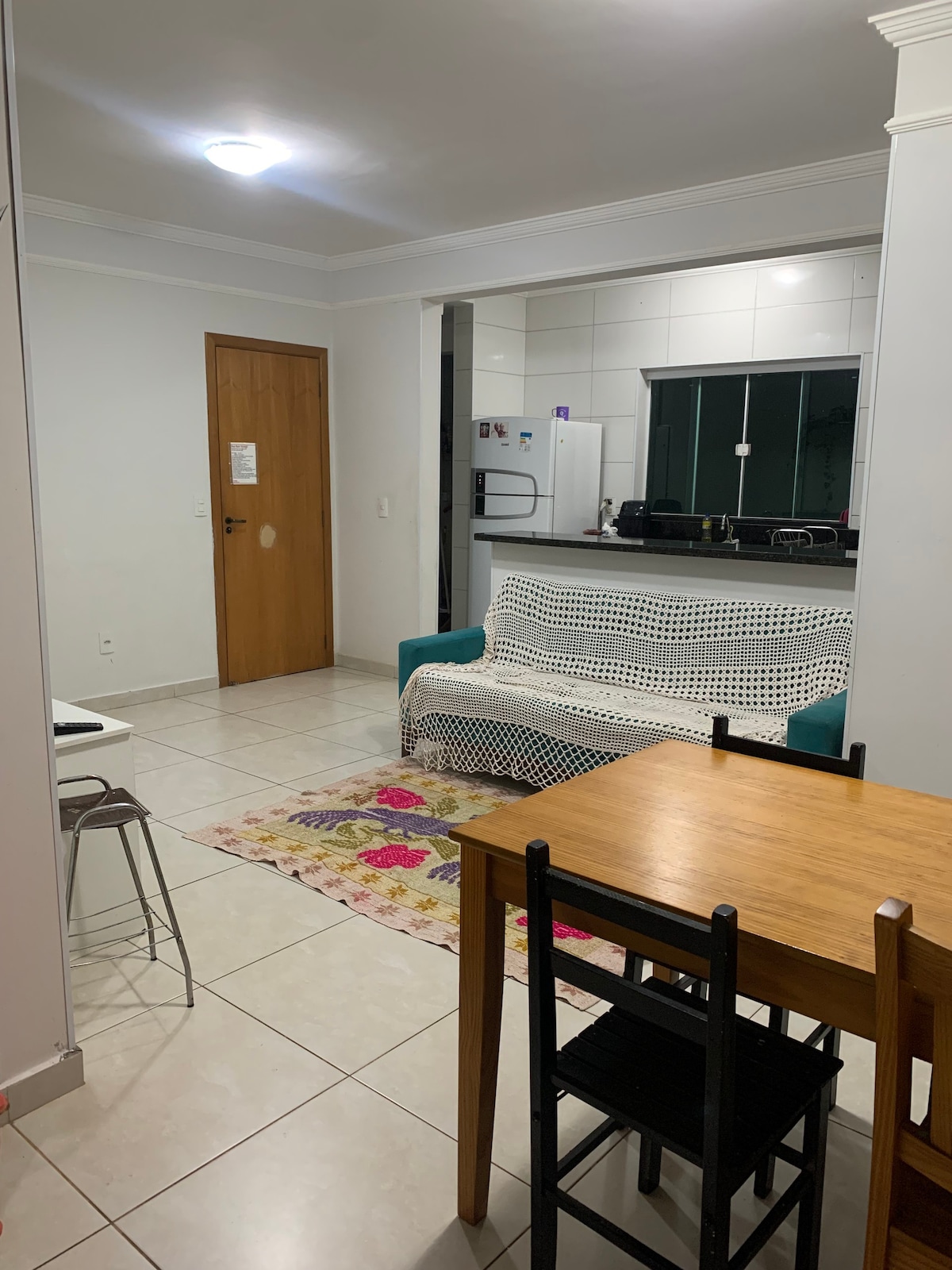 Apartamento 8分钟Pq Sabiá e UFU