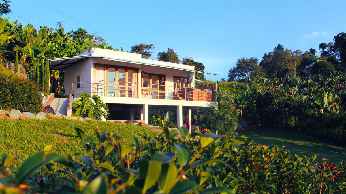 villa de descanso con jacuzzi