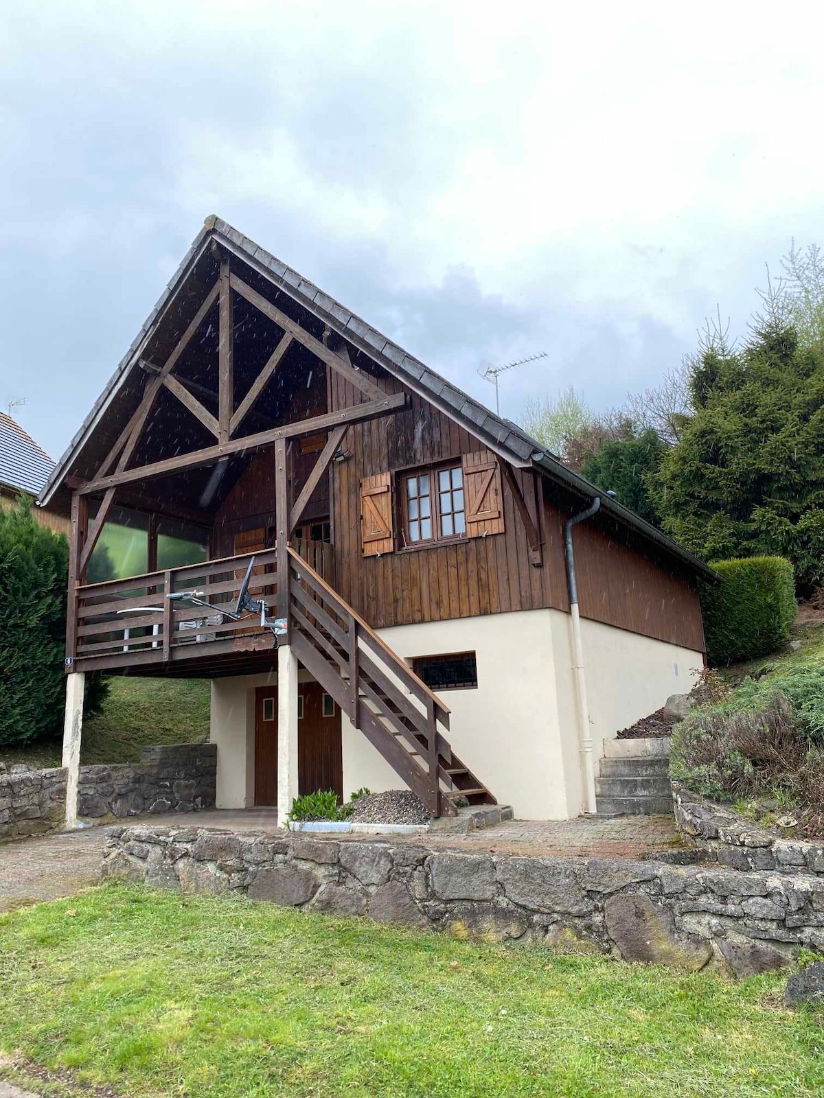 Chalet 6 personnes . Besse et Saint Anastaise