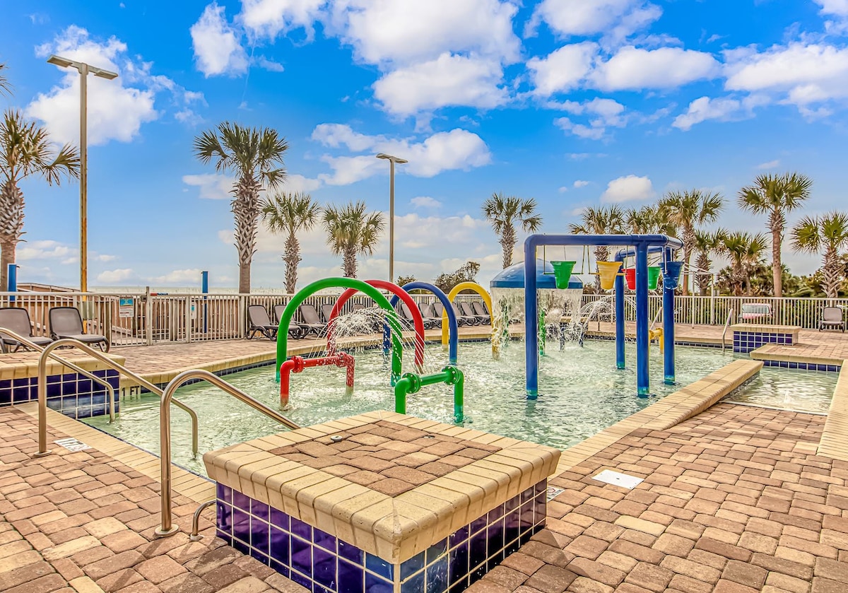 New! 3BR Oceanfront w/ Indoor Waterparks