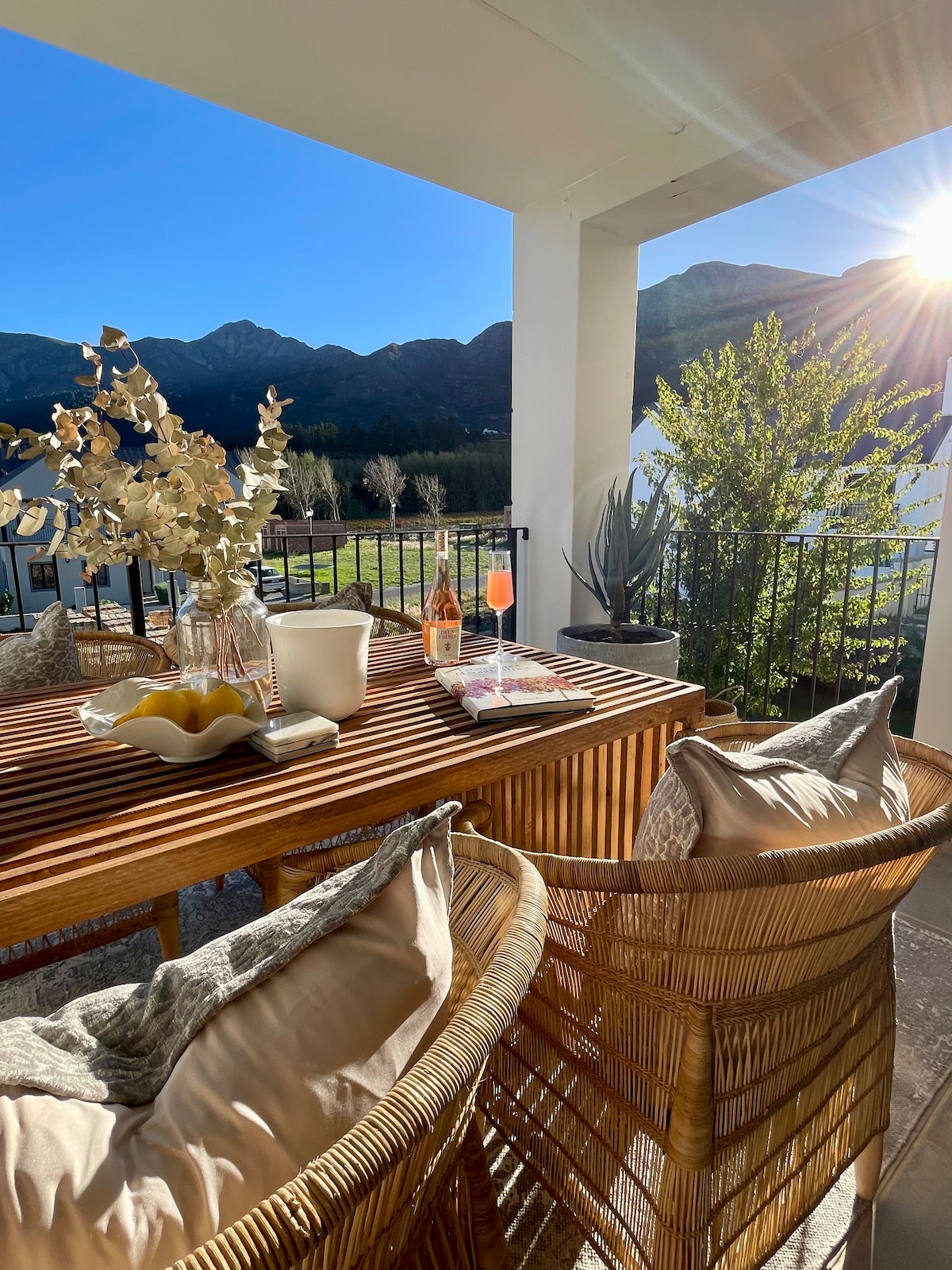 Winelands Mountain View Oasis - Longstay 20% off