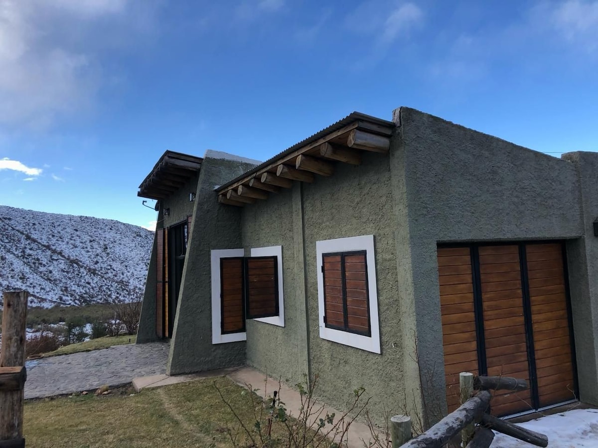 Hermosa casa en la montaña