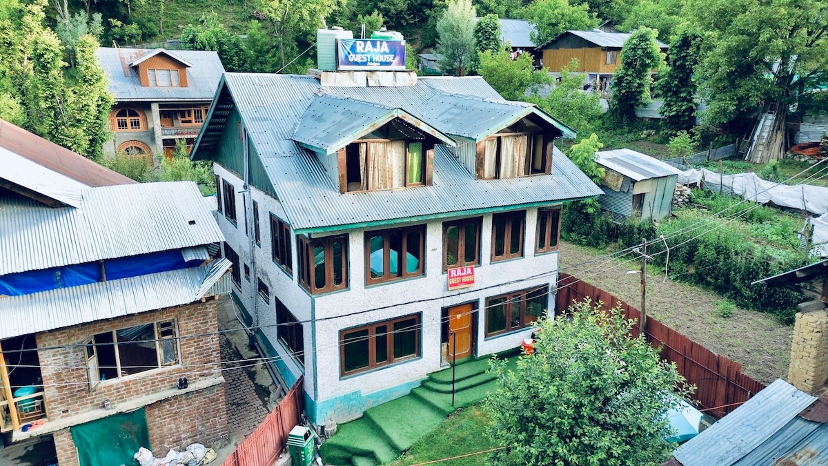 Raja Guest House Pahalgam