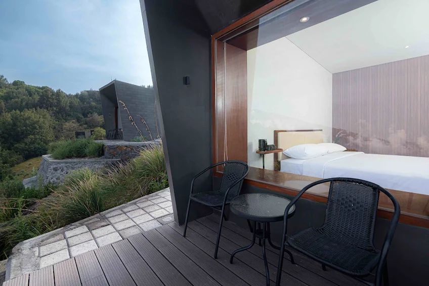 LH - Artotel cabin 20 (bromo)