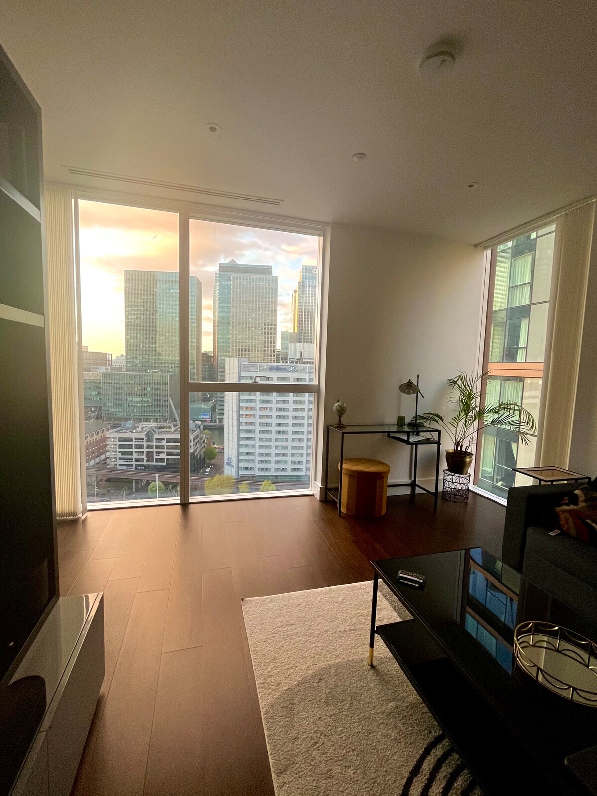 *NEW* Luxury 2 Bed Flat: Private Balcony+City View