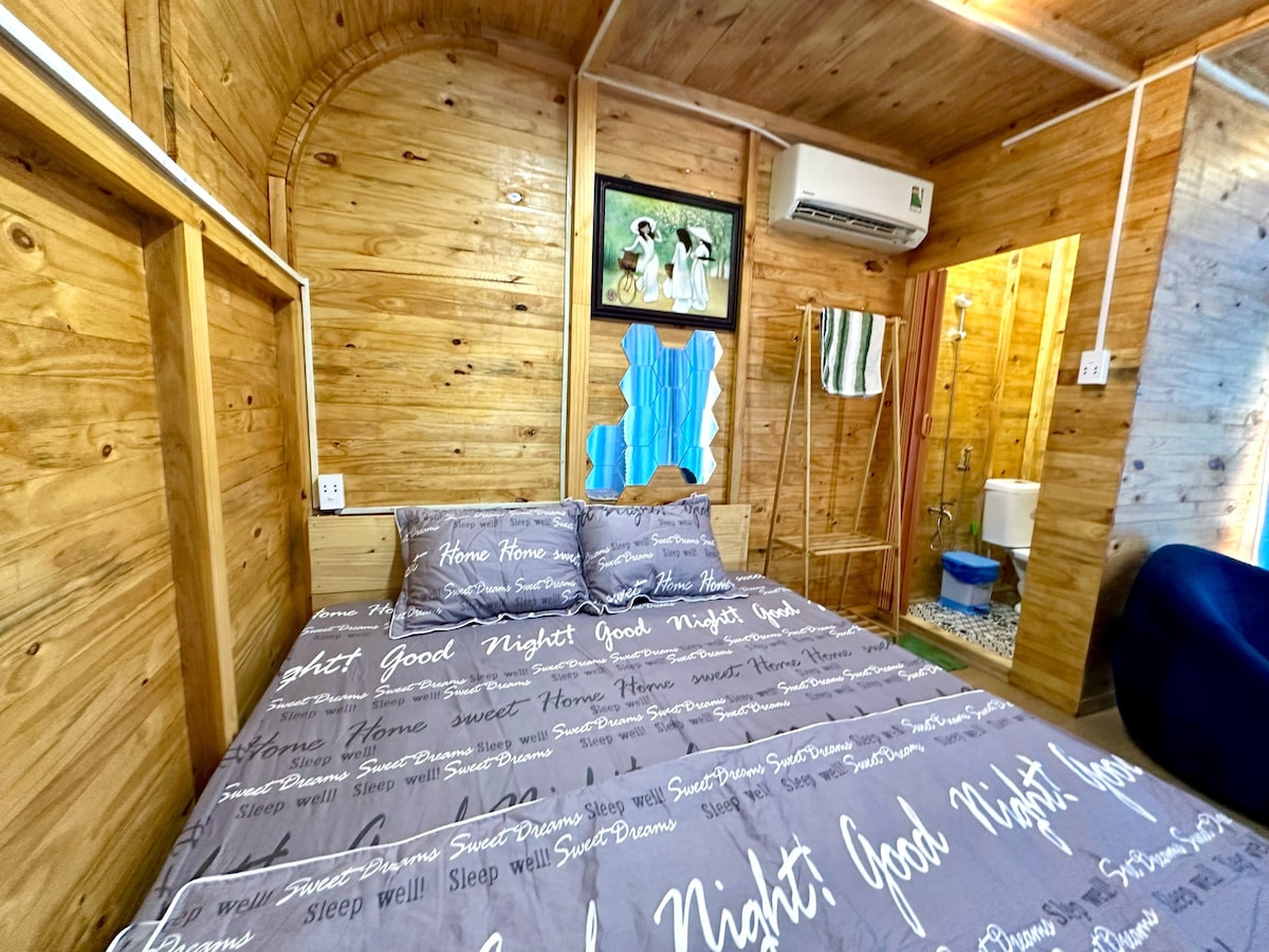 Homestay for rent Wooden House 24/24