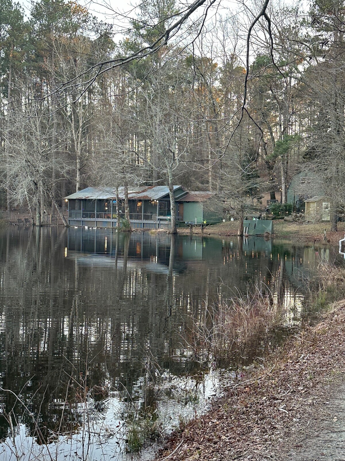 2 Cabins on Private 5 Acre Pond