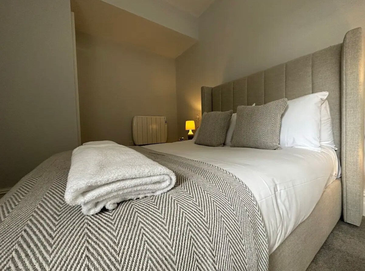 Superior Stay |Nr Centre | Stadium|Sophia Gardens