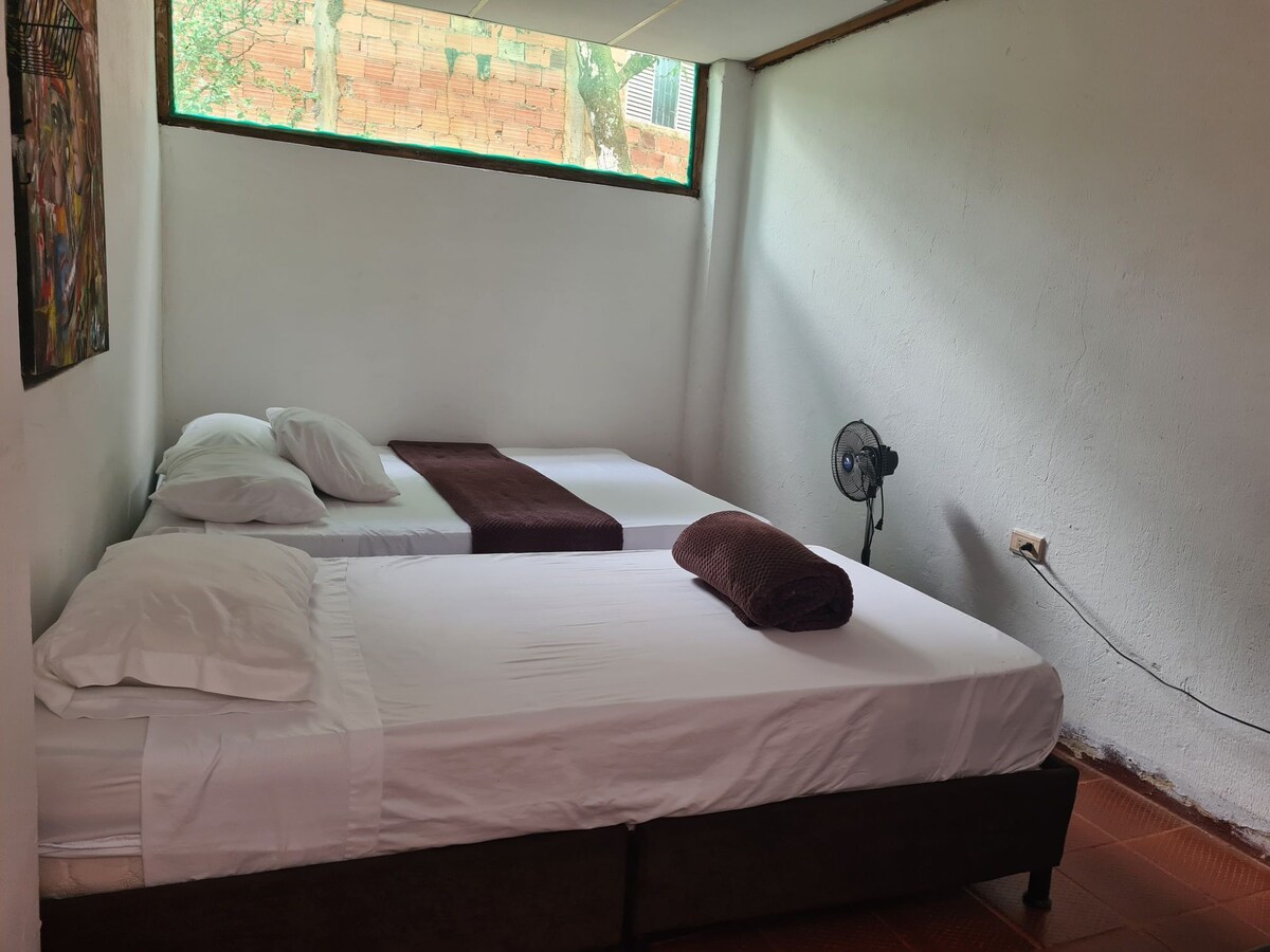 Casa Hostal familiar cerca de Bogotá