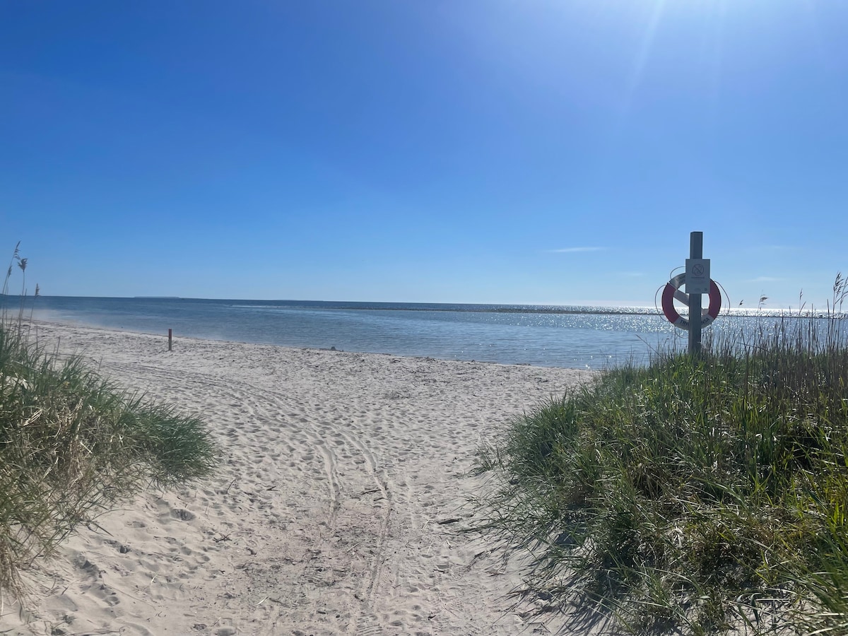 Mysig lägenhet med uteplats, Tofta Strand