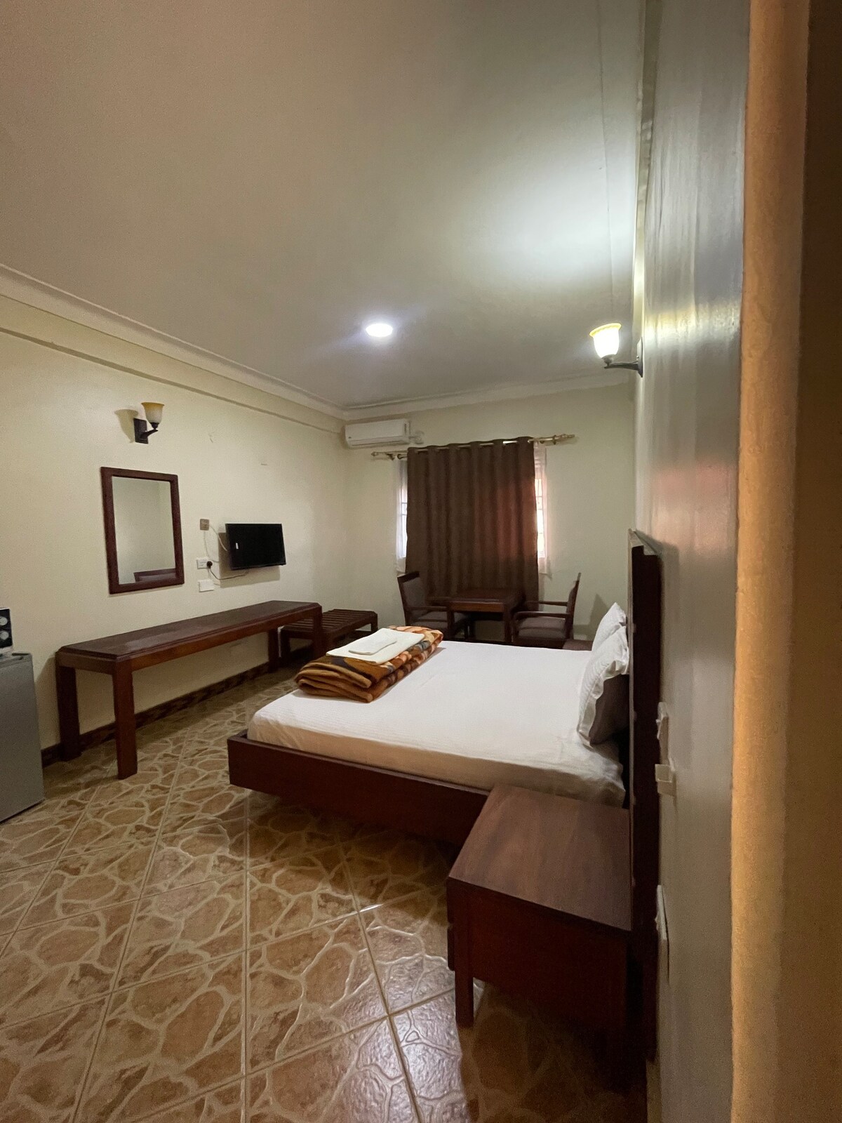 3bedroom Apartmt in Entebbe Town