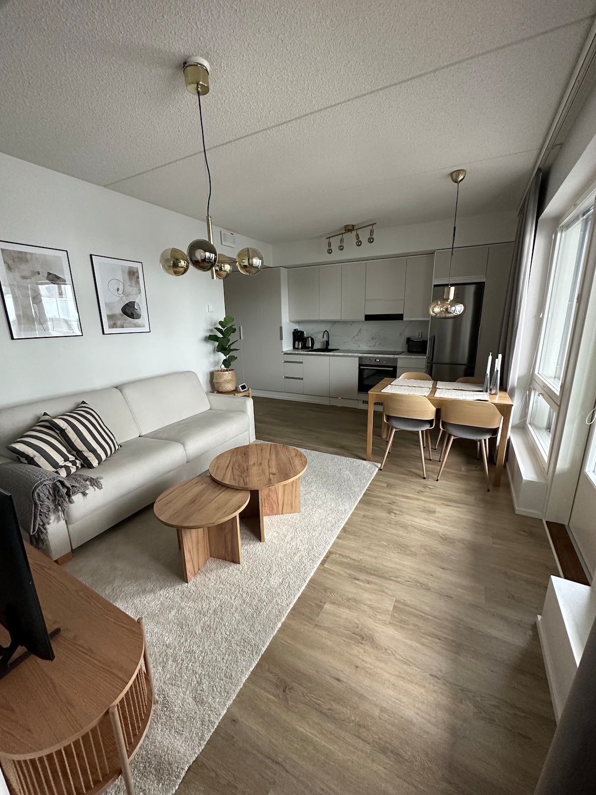 Modern 2 room apartment