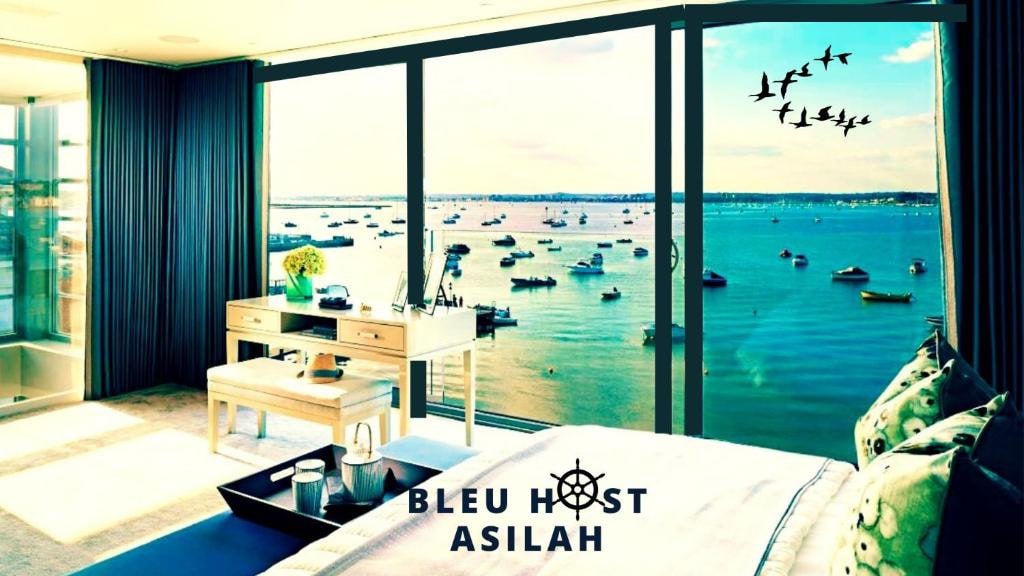 Bleu Host Asilah