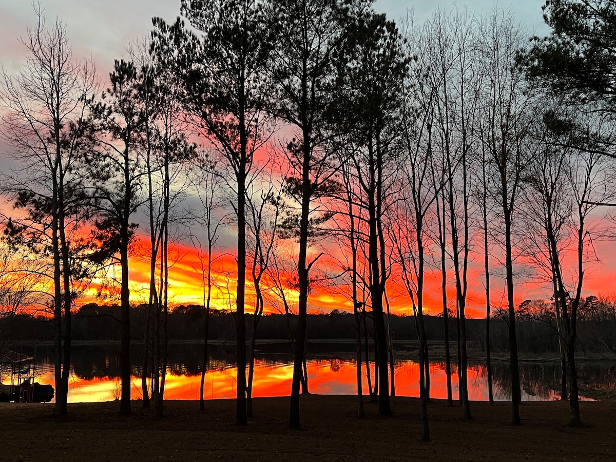 Lake Views on Lake Tuscaloosa