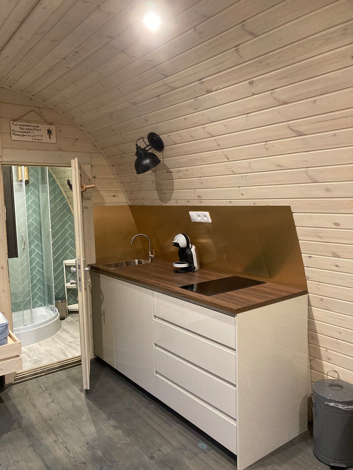 Luxe CampingPodXXL-de Appelvink met eigen badkamer