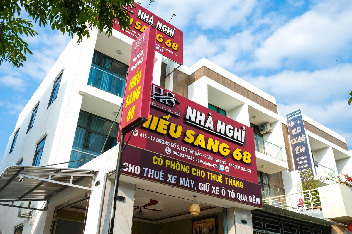 Hieu Sang 68 Hotel - Family Room