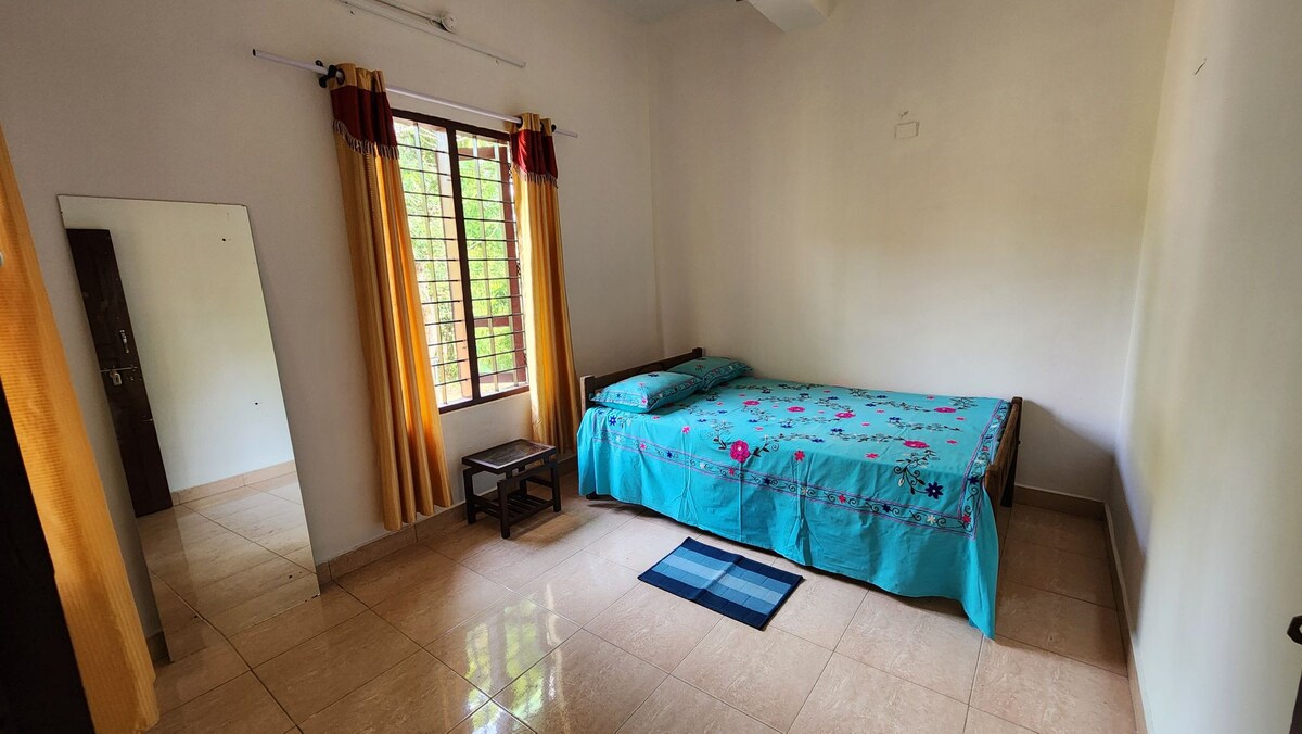 Srinilayam - 2bhk, Tattayil