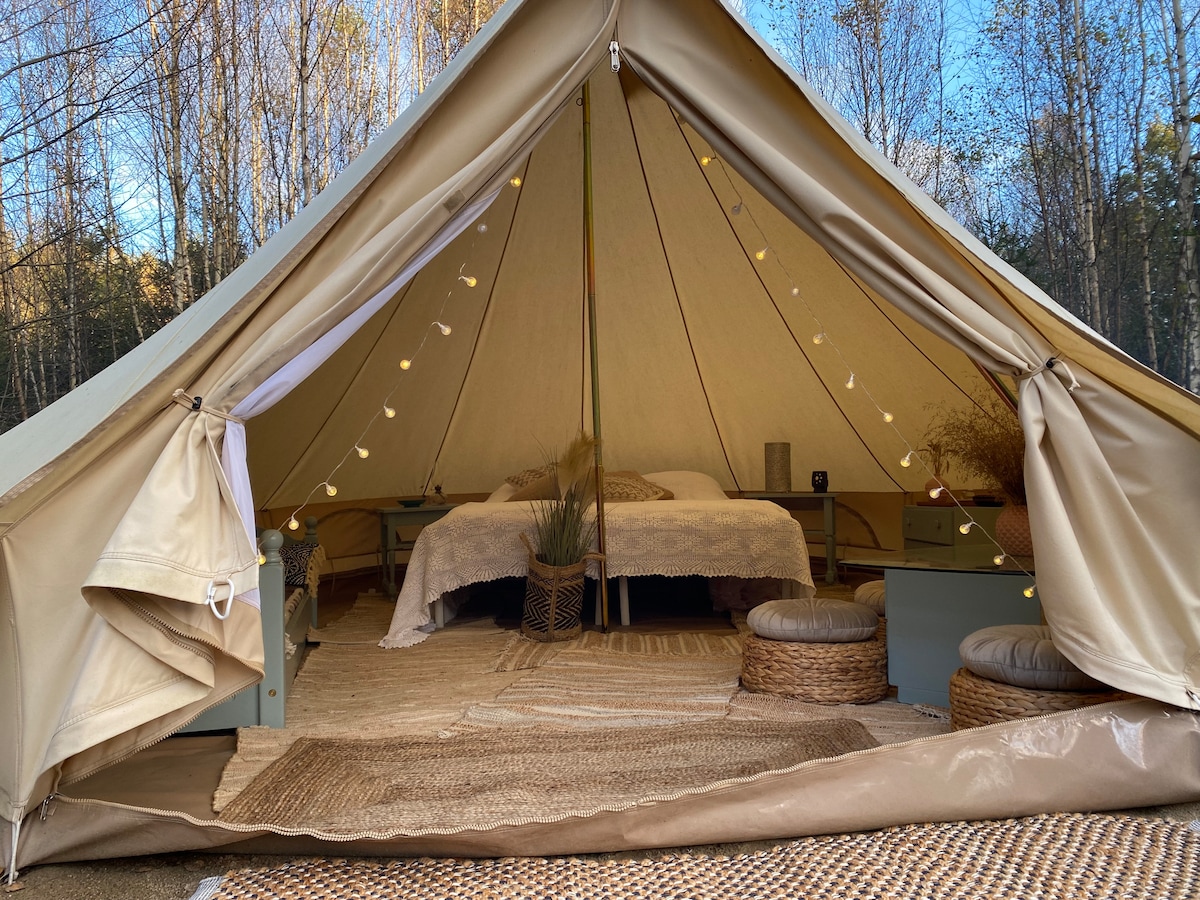 Naturnära Glamping