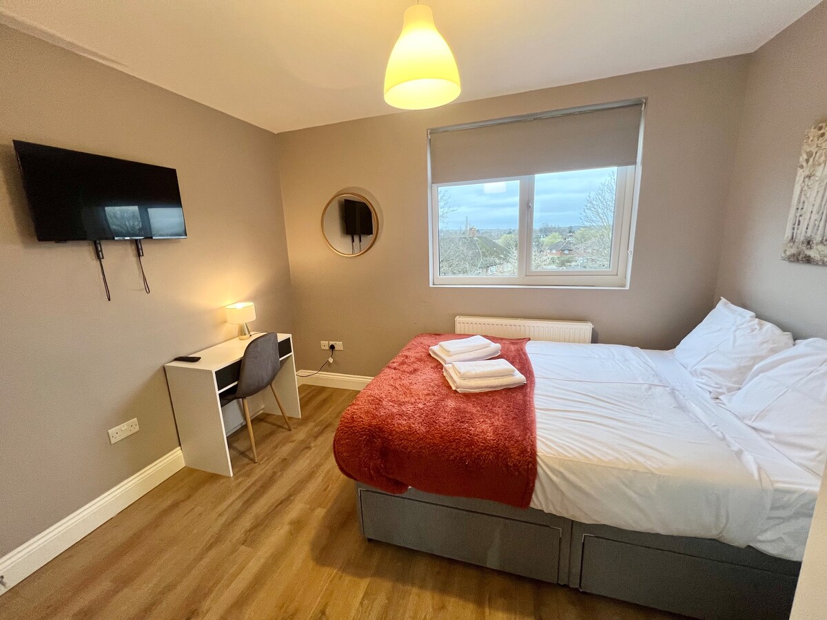 Luxury Double En-suite Room