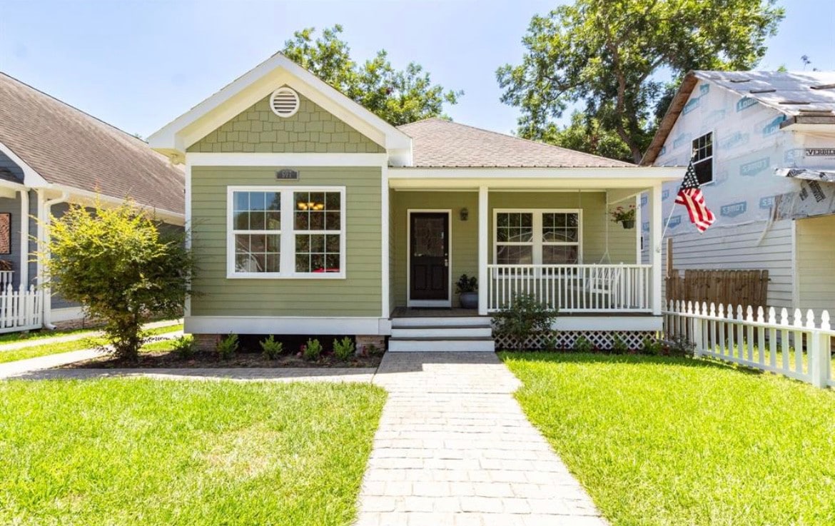 3 Bedrooms + Family Loft in the Heart of Brenham