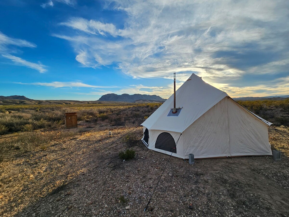 Glamping Tent with Queen Bed & Beautiful Views