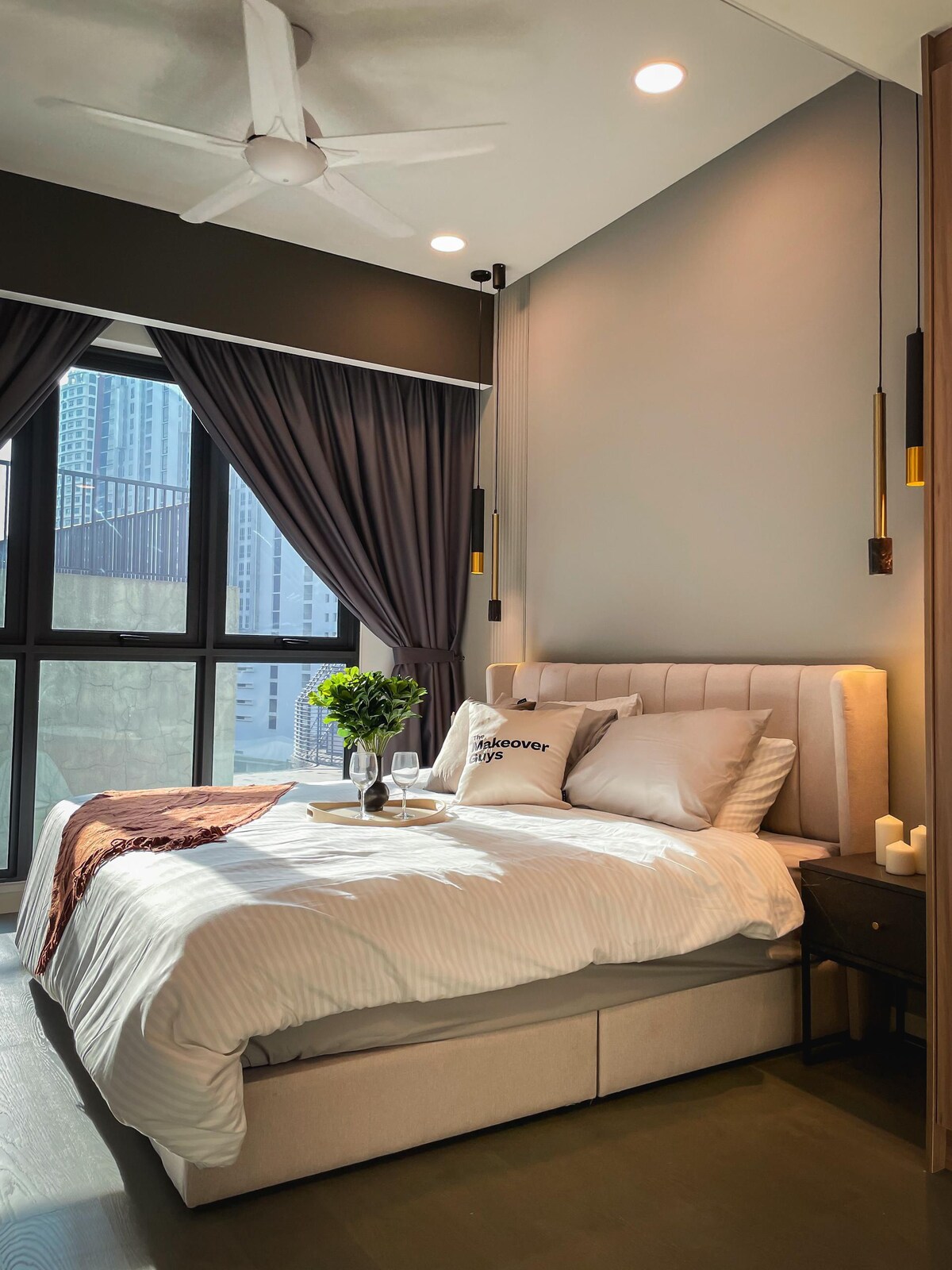 吉隆坡1卧室套房，带阳台、浴缸和Netflix