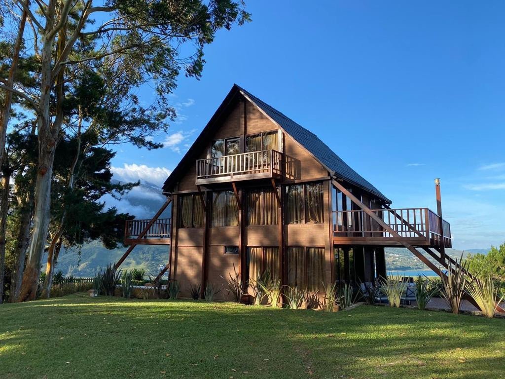 Cabañas en lago Calima. Espectacular vista.Jacuzzi