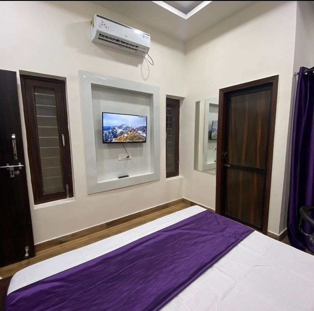 VIP Fully furnished private Stay