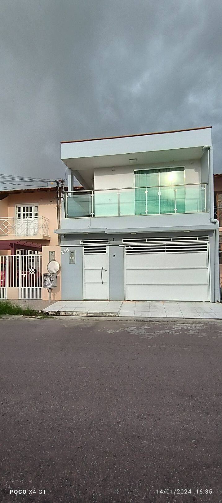 Casa em Parintins +/- 10 pessoas