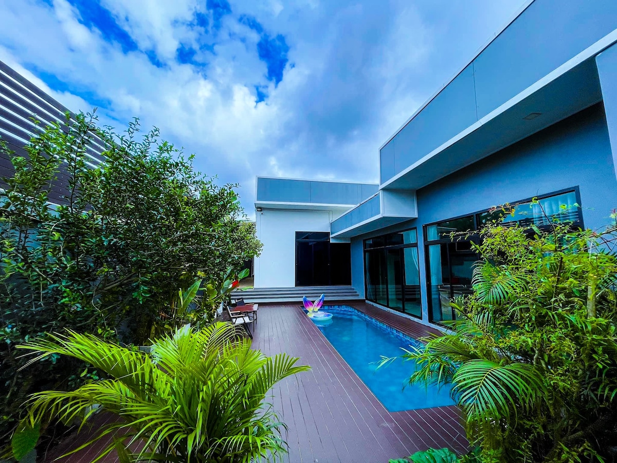 78 THE POOL VILLA HATYAI