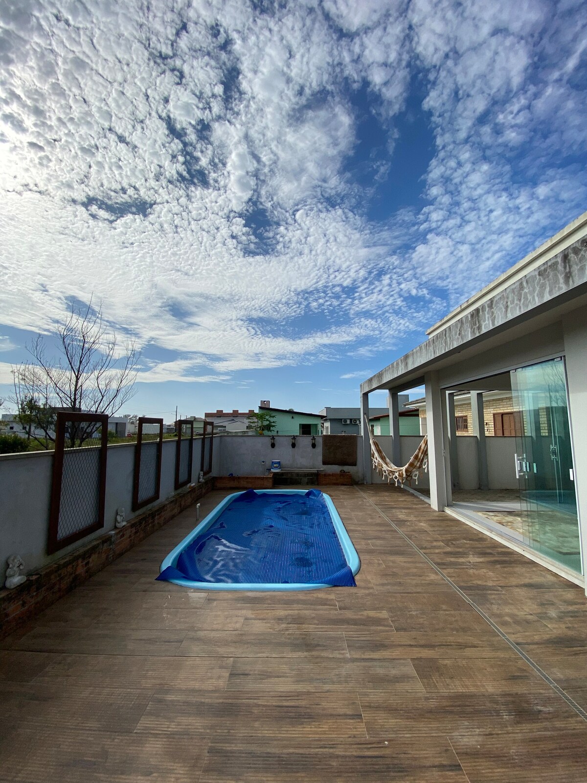 Casa de praia 2 pavimentos com piscina