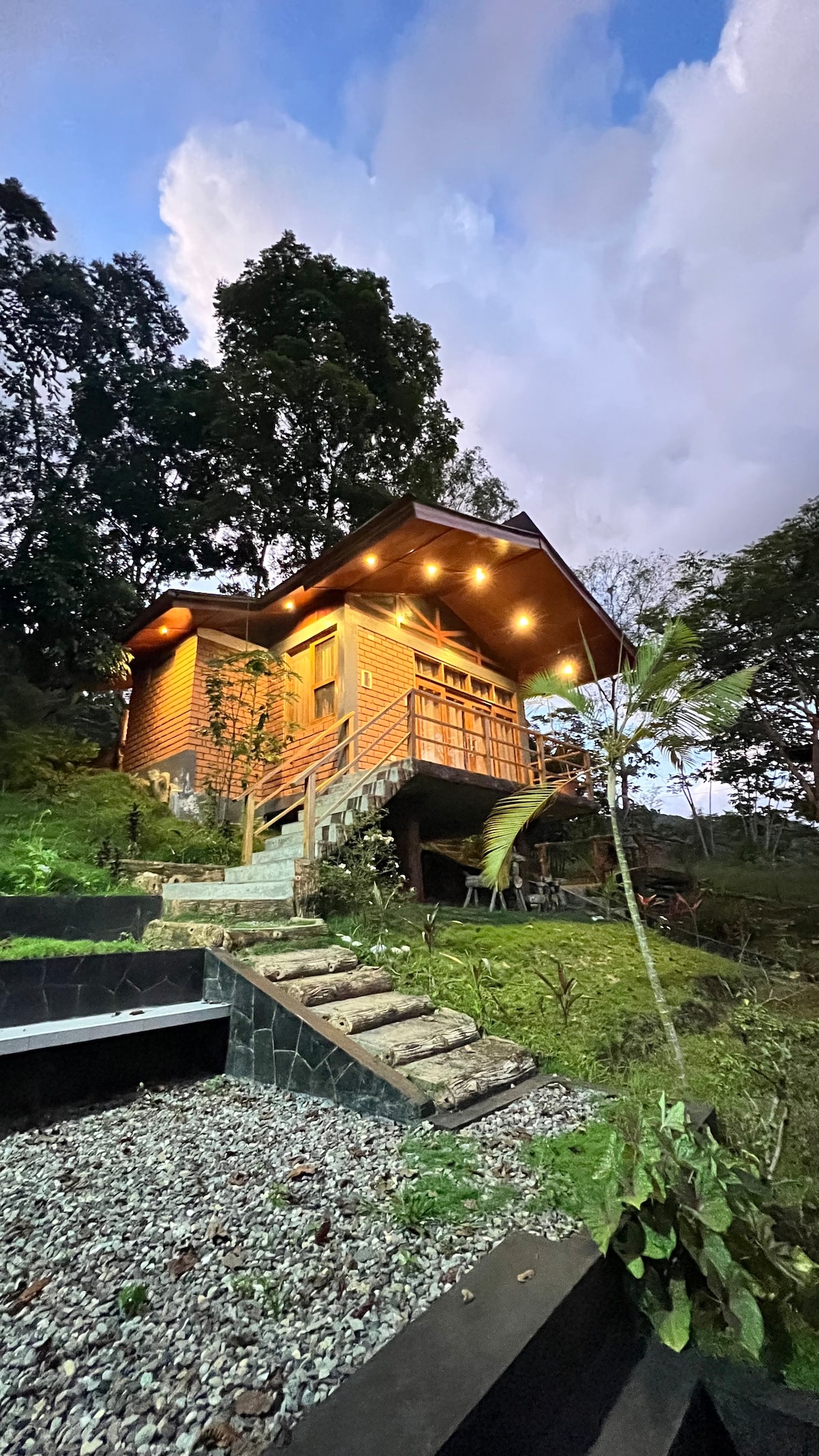 Casa de campo con piscina en Tingo María