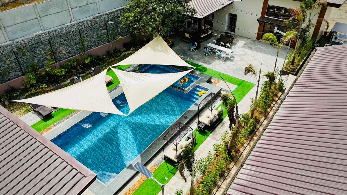 The Modern Kamalig Private Resort in Bustos