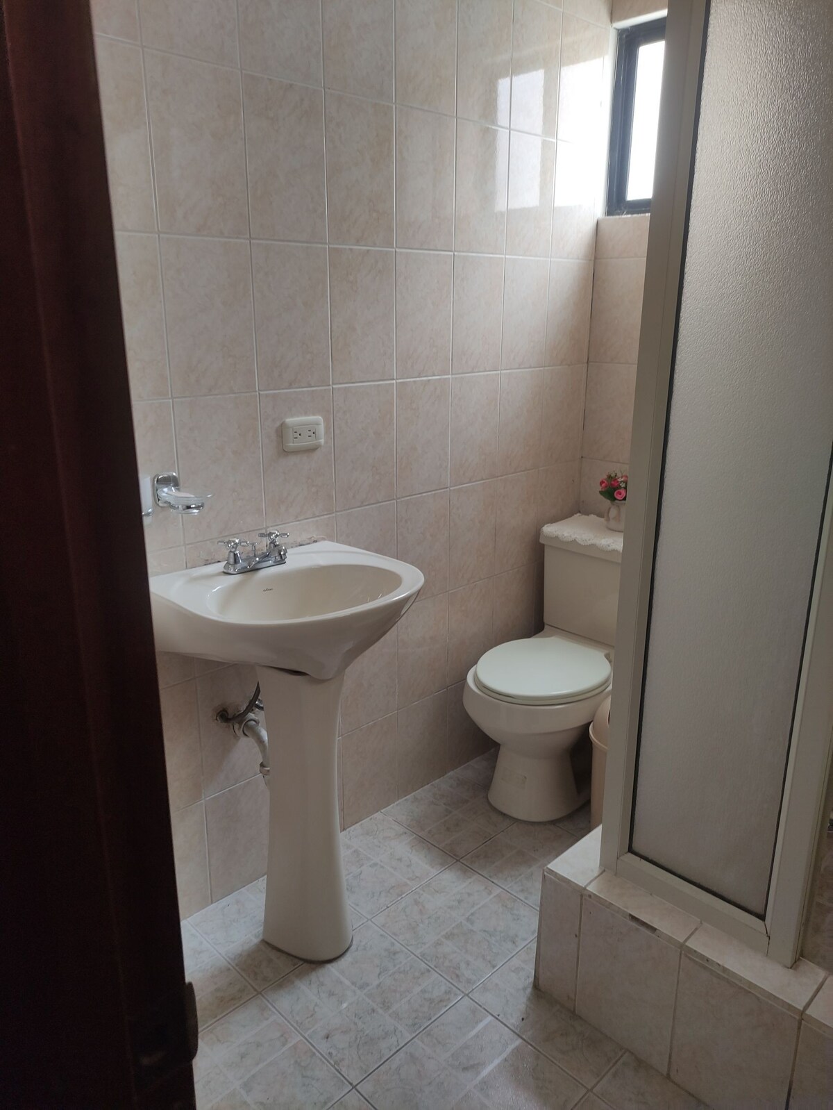 Habitación con baño privado