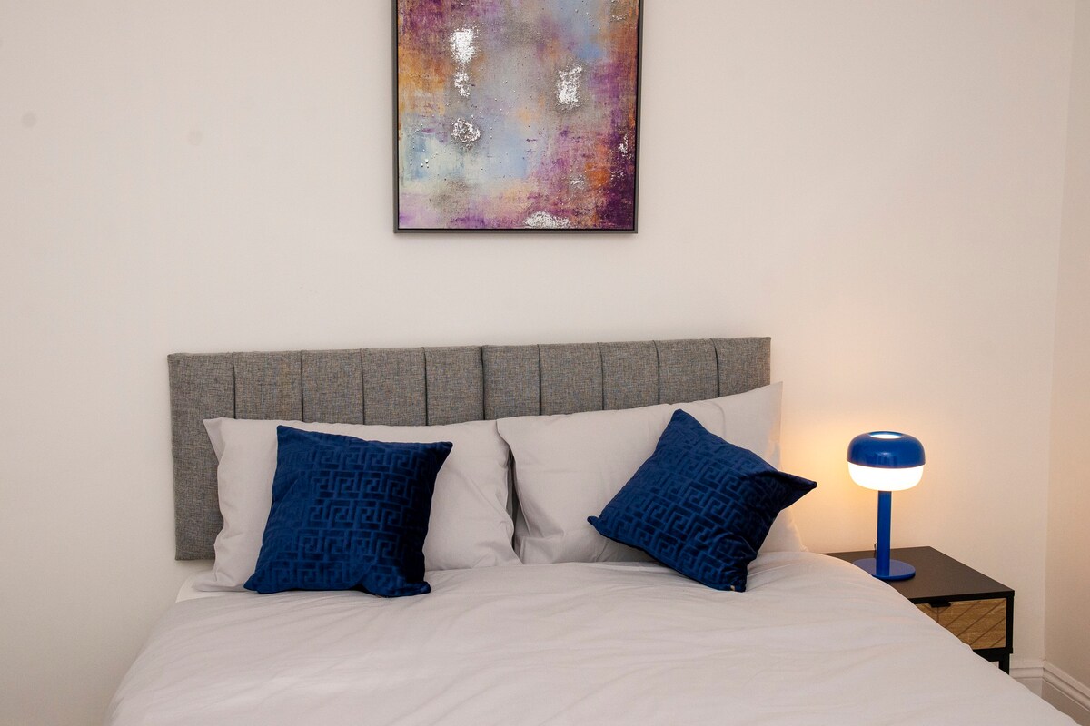 Luxury 2 bed flat in Northampton