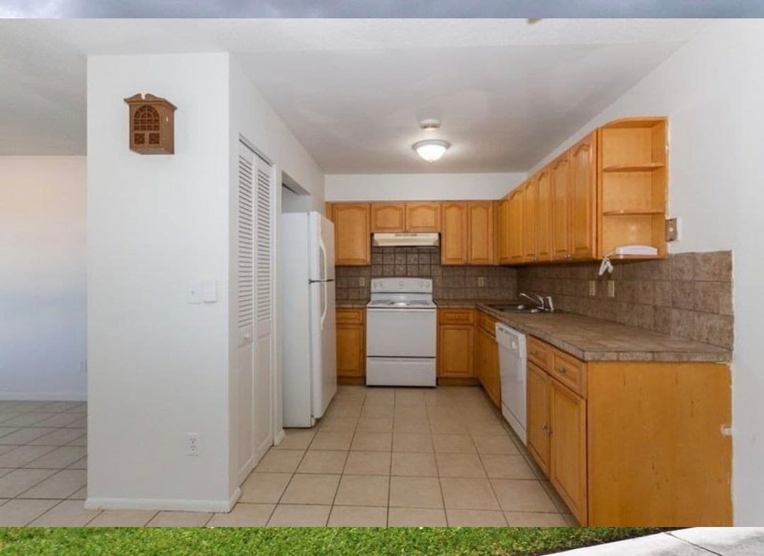 1 / 1 br w/ kitchen, w / d