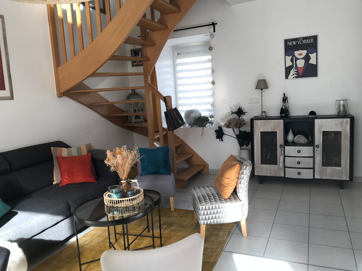 Petite maison cosy en plein cœur du village