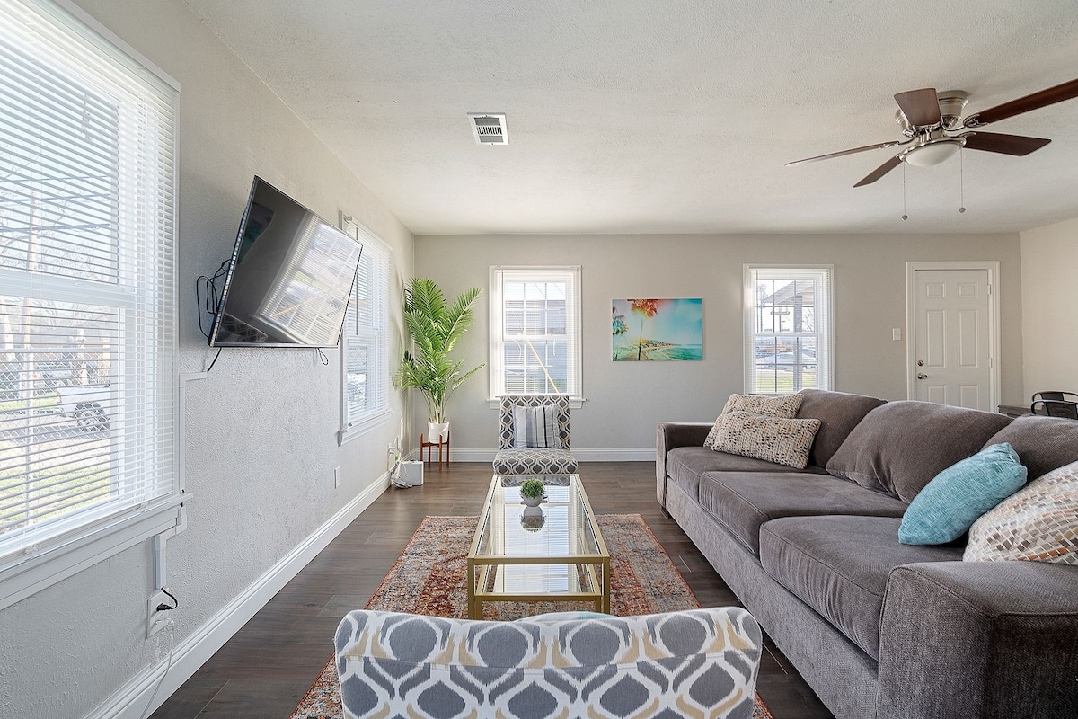Close to Downtown Dallas! Deep Ellum/Airport/South
