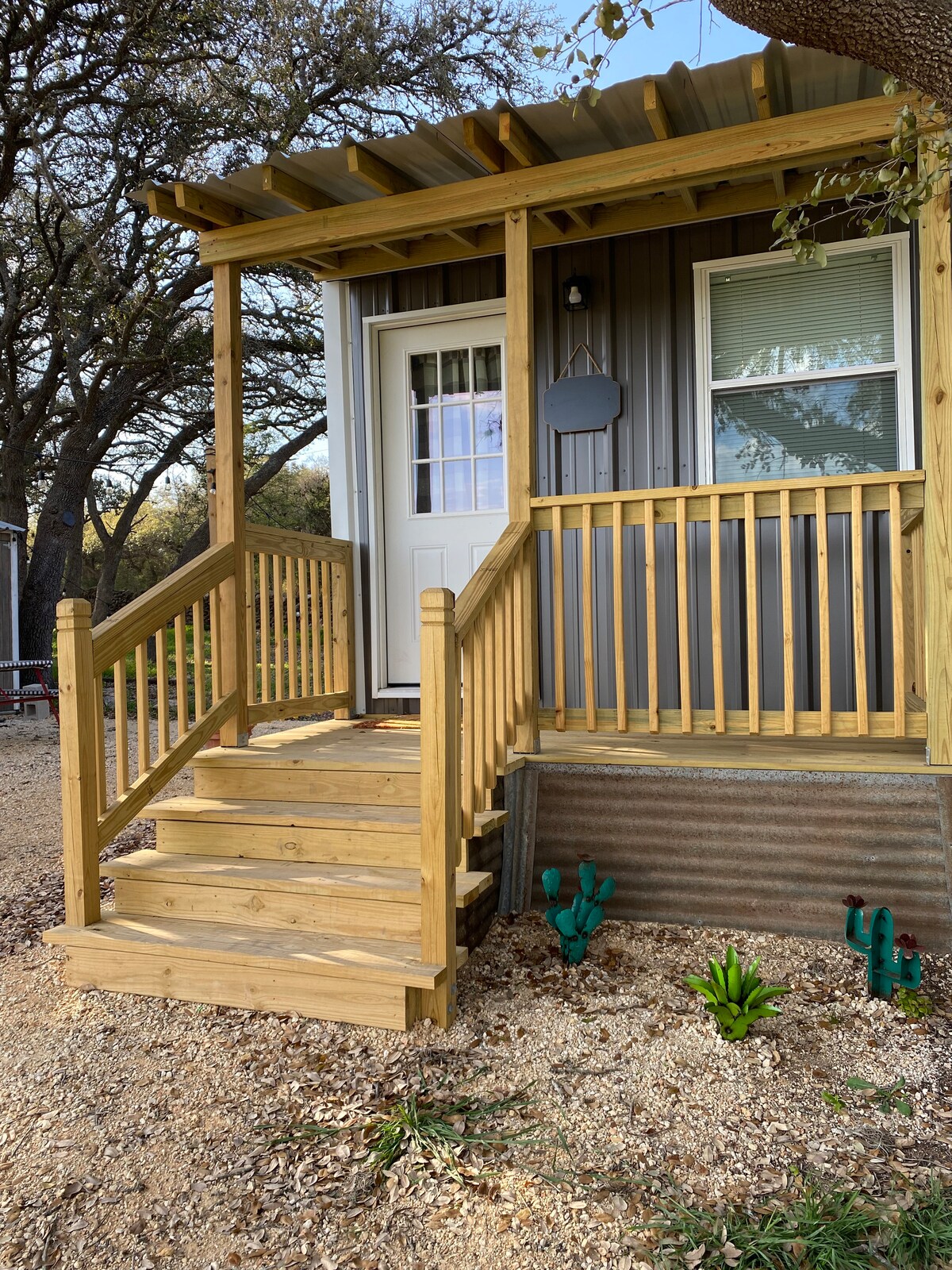 Hunter Rd Cabins #3, Almost in Gruene!