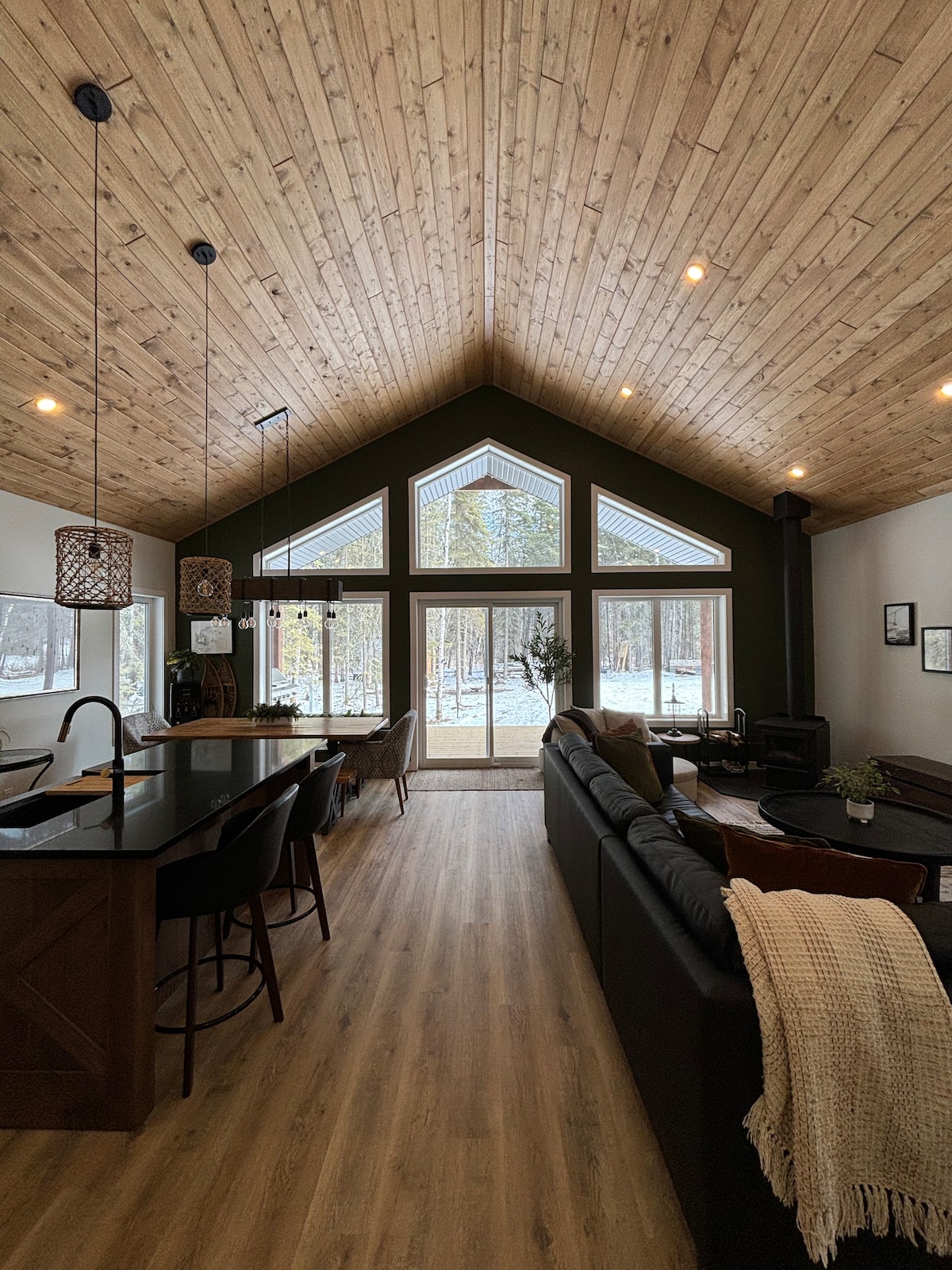 Cozy Cabin-Candle Lake, SK (Aspen Ridge)