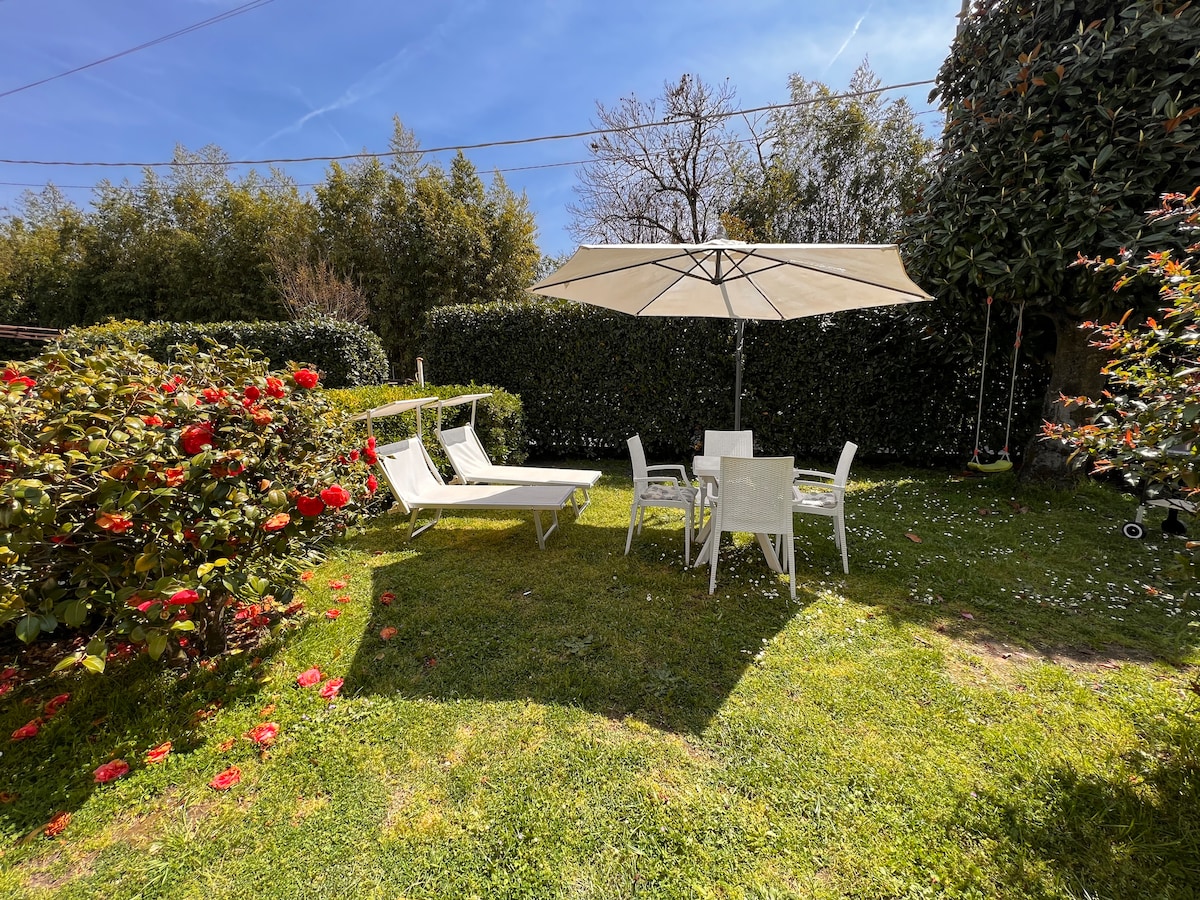 Forte dei Marmi [Large garden+Wi-Fi+parking]