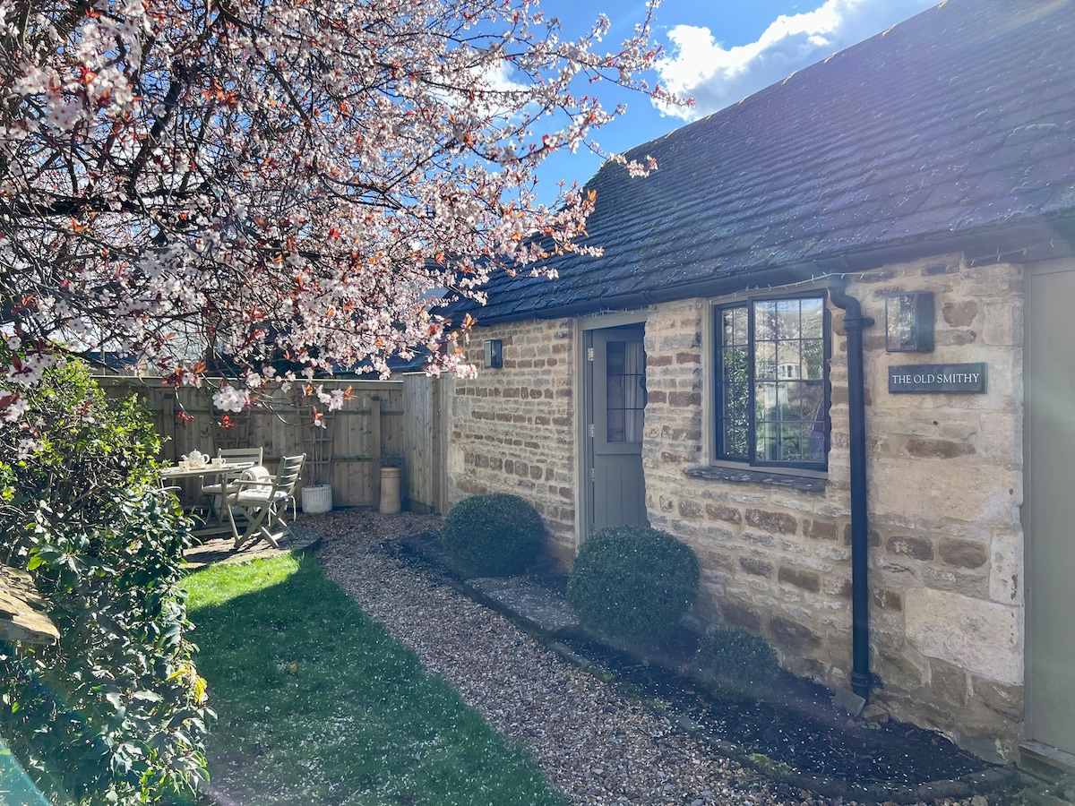 Cotswold cottage in Kingham