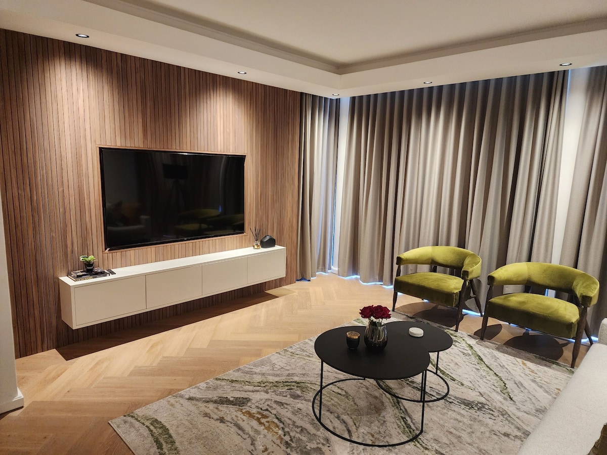 Luxury 2 bedroom Apartment in Nine Palms