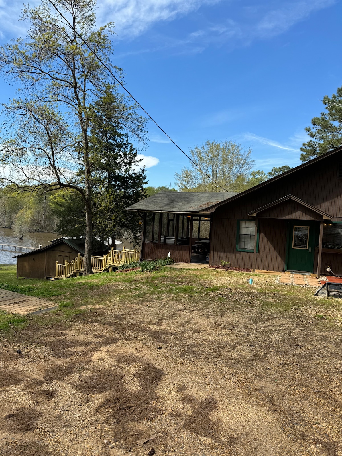 Brown Boys Lakehouse Darbonne