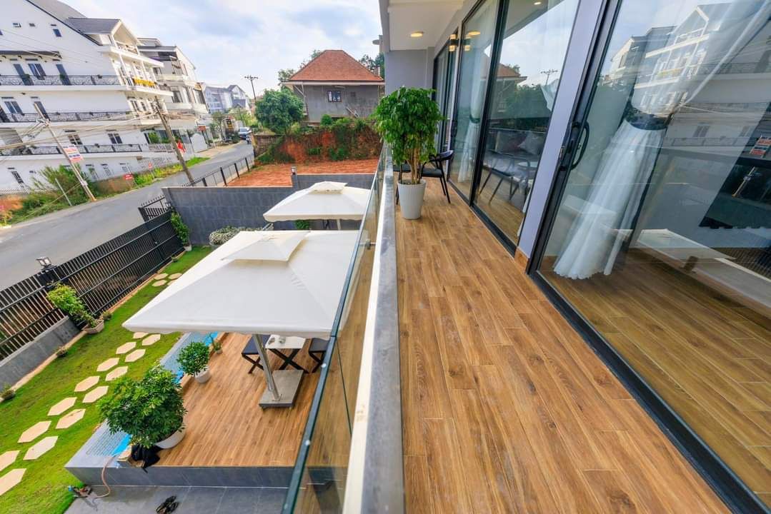 Villa Nghĩ dưỡng hiện đại gần trung tâm PDR