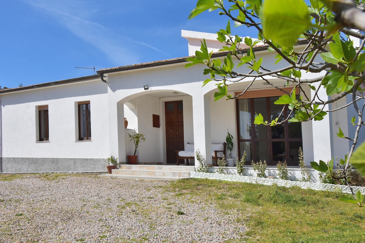 Villa Ruia Country House
I.U.N R8486